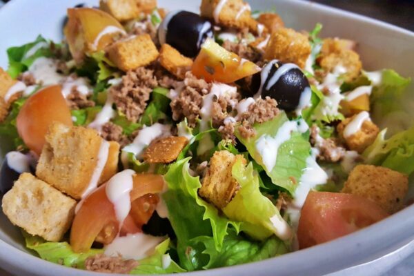 Salada Mediterrânea