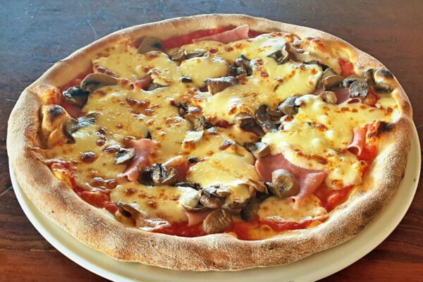 Prosciutto Funghi