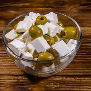 Queijo de terra com azeitonas