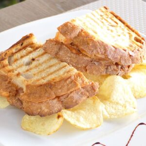 sandes-atum
